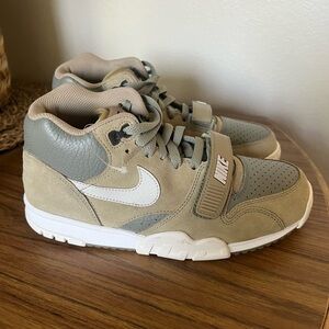 NEW - Nike Air Trainer 1 'Neutral Olive'